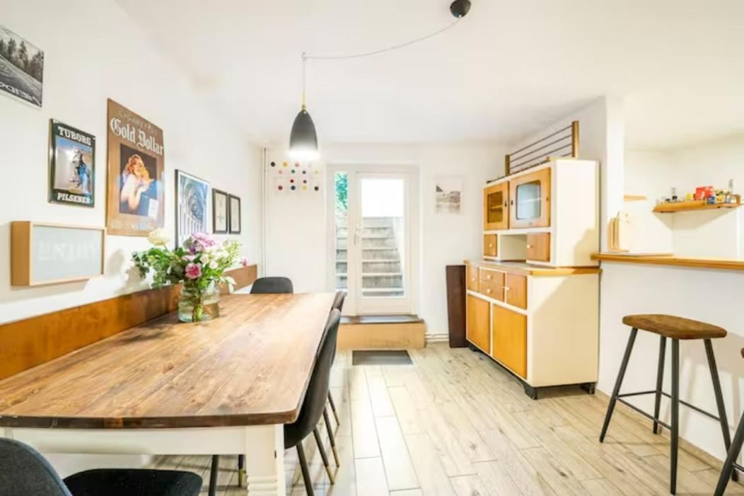 Grosszuegige 185M2-Altbauwohnung In Bestlage 7Zimmer-2Baeder-2Kuechen-2Wcs Хамбург Екстериор снимка