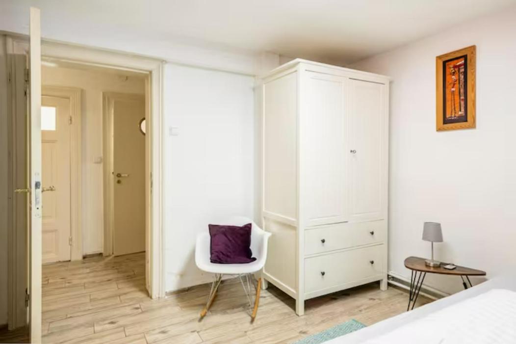 Grosszuegige 185M2-Altbauwohnung In Bestlage 7Zimmer-2Baeder-2Kuechen-2Wcs Хамбург Екстериор снимка